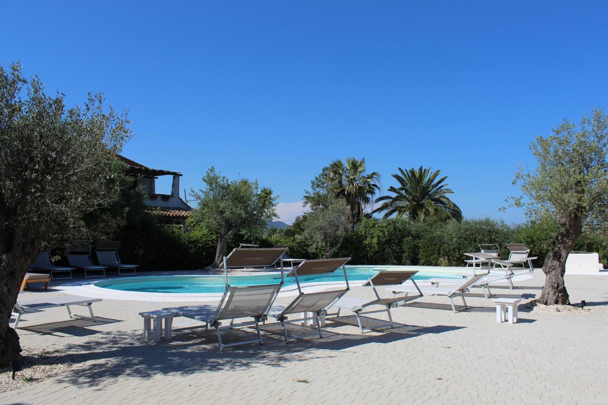 Noha Lifestyle Hotel - Adults Only プーラ エクステリア 写真